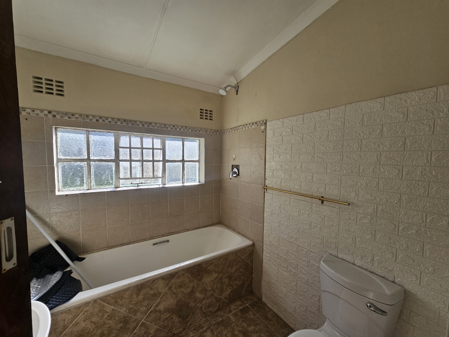 To Let 2 Bedroom Property for Rent in Cambridge Eastern Cape
